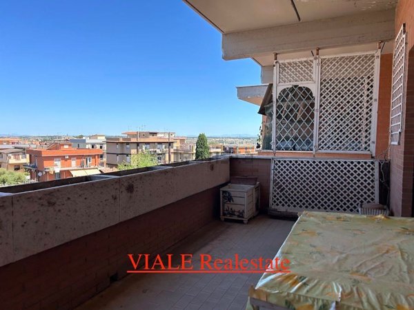 appartamento in vendita a Roma in zona Acilia