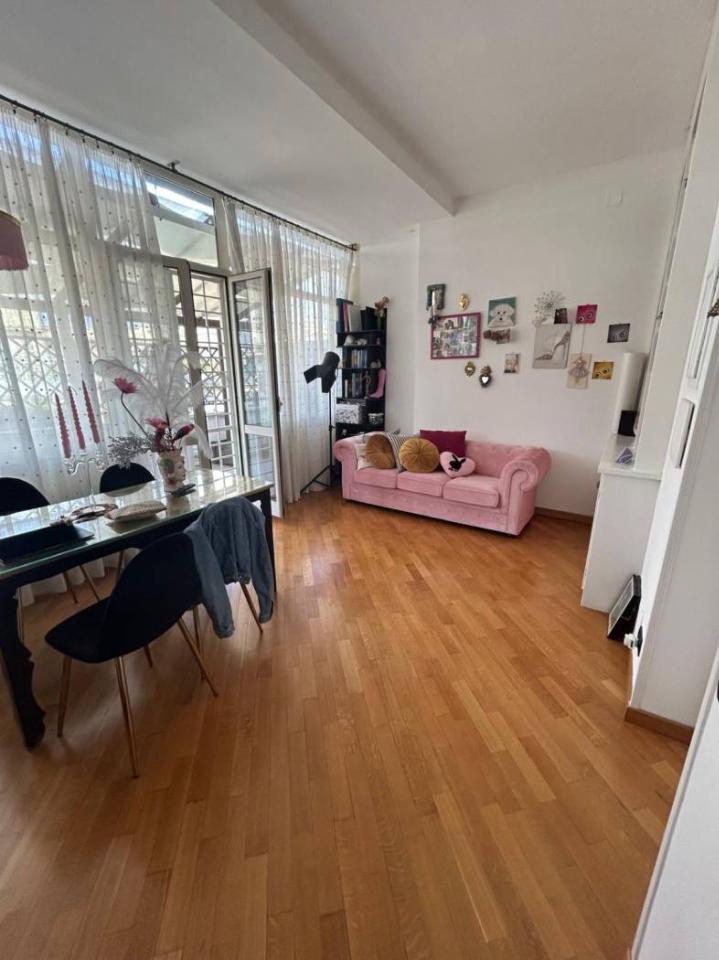appartamento in vendita a Roma in zona Appio Latino