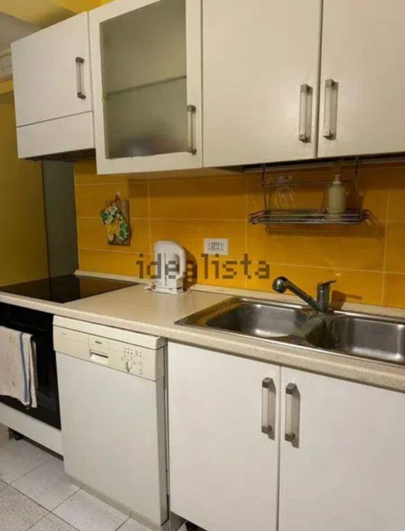 appartamento in vendita a Roma in zona Case Rosse