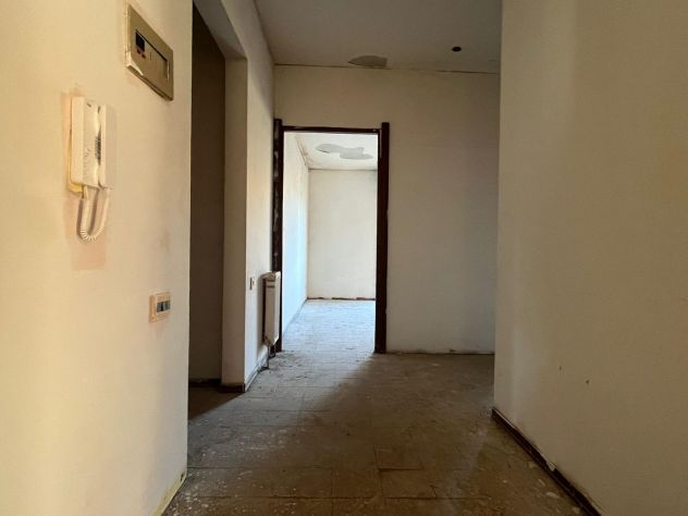 appartamento in vendita a Roma in zona Torre Angela