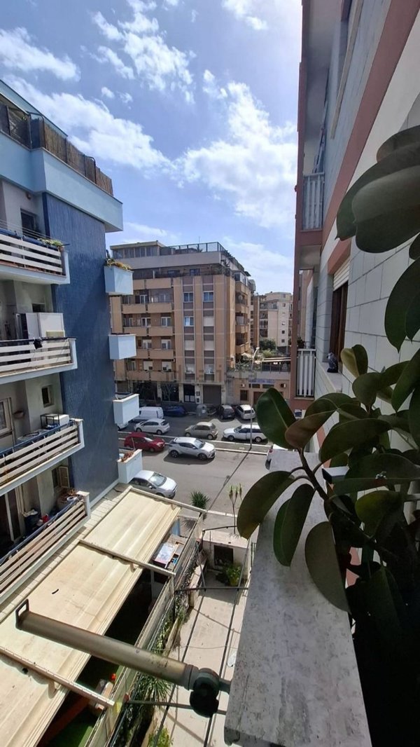 appartamento in vendita a Roma in zona Ostia