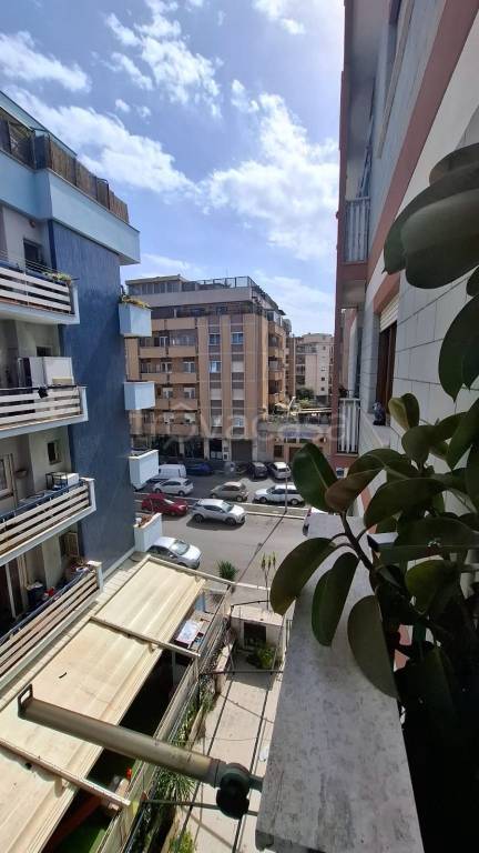 appartamento in vendita a Roma in zona Ostia