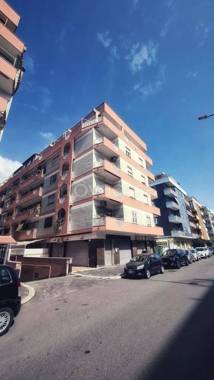 appartamento in vendita a Roma in zona Ostia