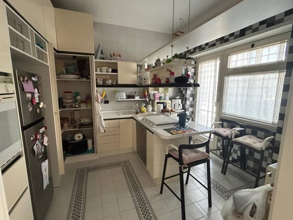 appartamento in vendita a Roma in zona Appio Latino