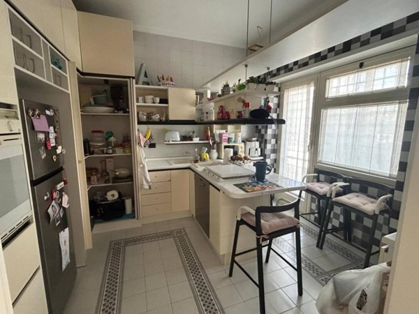 appartamento in vendita a Roma in zona Appio Latino