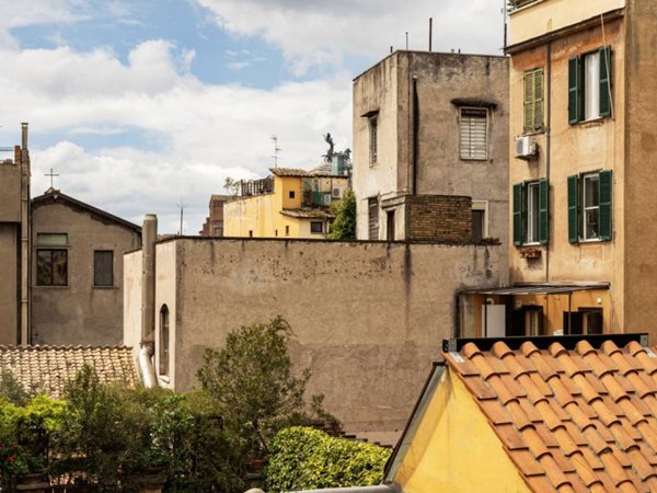 appartamento in vendita a Roma in zona Centro Storico
