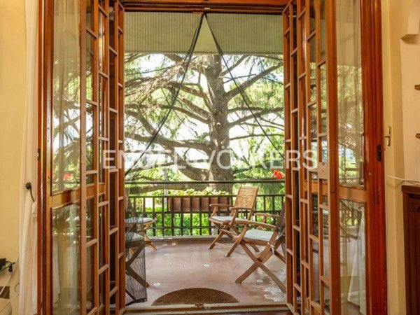 appartamento in vendita a Roma in zona Mostacciano