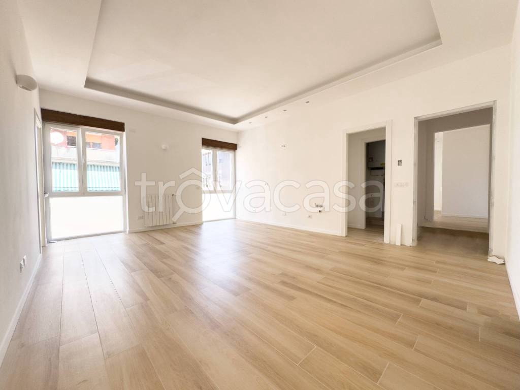 appartamento in vendita a Roma in zona Ostiense