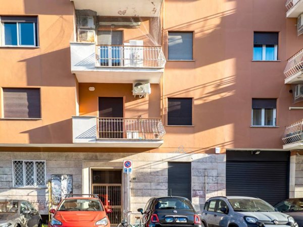 appartamento in vendita a Roma in zona Ostiense
