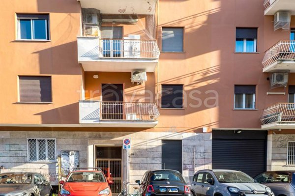 appartamento in vendita a Roma in zona Ostiense
