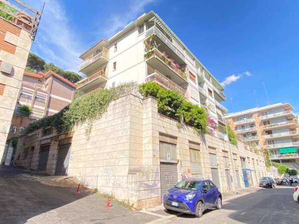 appartamento in vendita a Roma in zona Aurelio