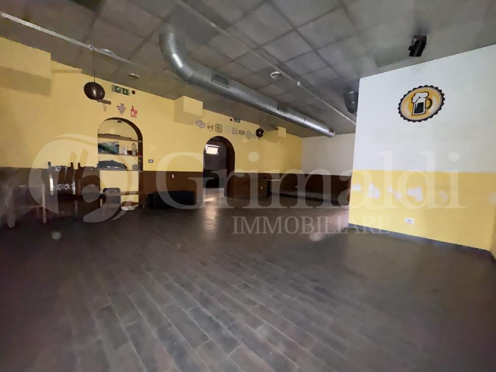 negozio in vendita a Roma in zona Gianicolense
