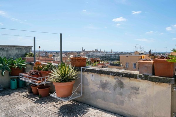 appartamento in vendita a Roma in zona Castro Pretorio