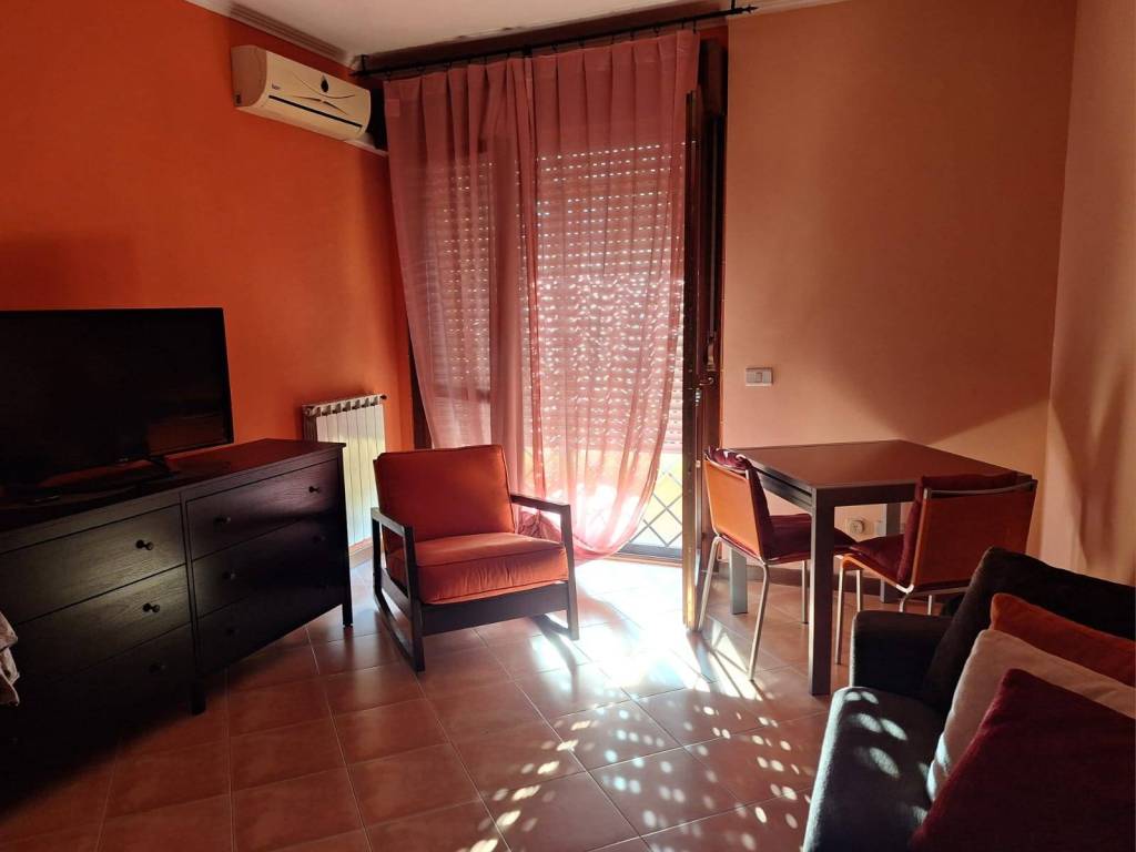 appartamento in vendita a Roma in zona Tuscolano