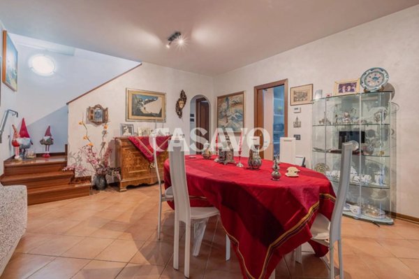 casa indipendente in vendita a Roma in zona Infernetto