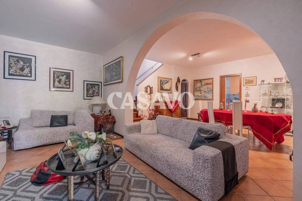 casa indipendente in vendita a Roma in zona Infernetto