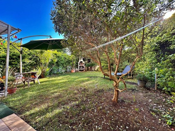 appartamento in vendita a Roma in zona Ponte di Nona