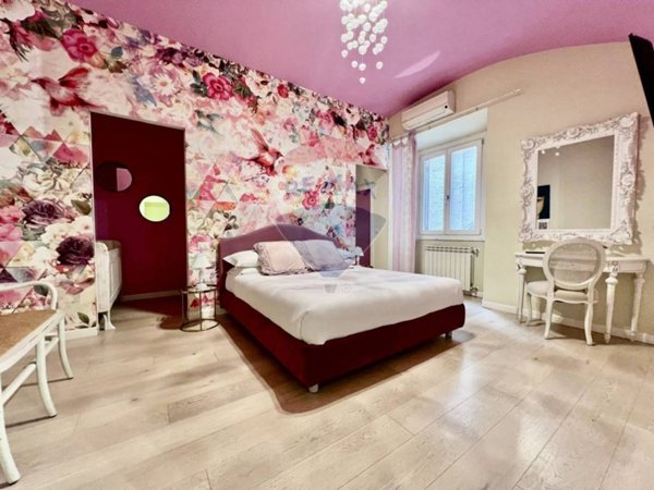 appartamento in vendita a Roma in zona Parione/Sant'Eustachio