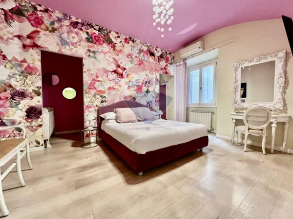 appartamento in vendita a Roma in zona Parione/Sant'Eustachio