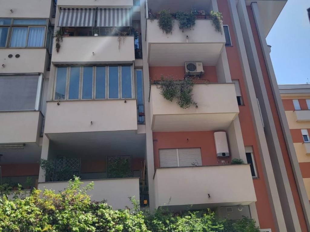 appartamento in vendita a Roma in zona Gianicolense