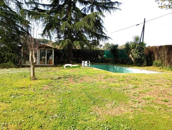 casa indipendente in vendita a Roma in zona Tomba di Nerone