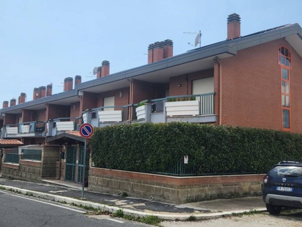 casa indipendente in vendita a Roma in zona Olgiata