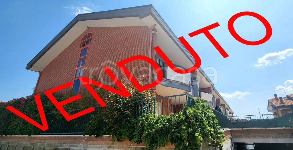 casa indipendente in vendita a Roma in zona Cesano