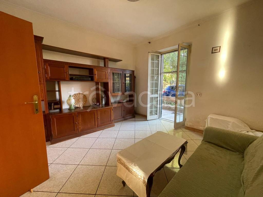appartamento in vendita a Roma in zona Dragona/Bagnoletto