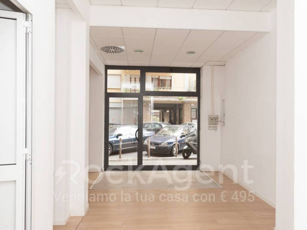 negozio in vendita a Roma in zona Pietralata