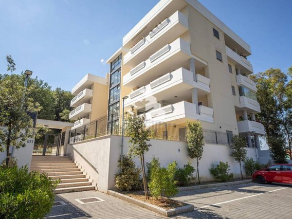 appartamento in vendita a Roma in zona Portuense