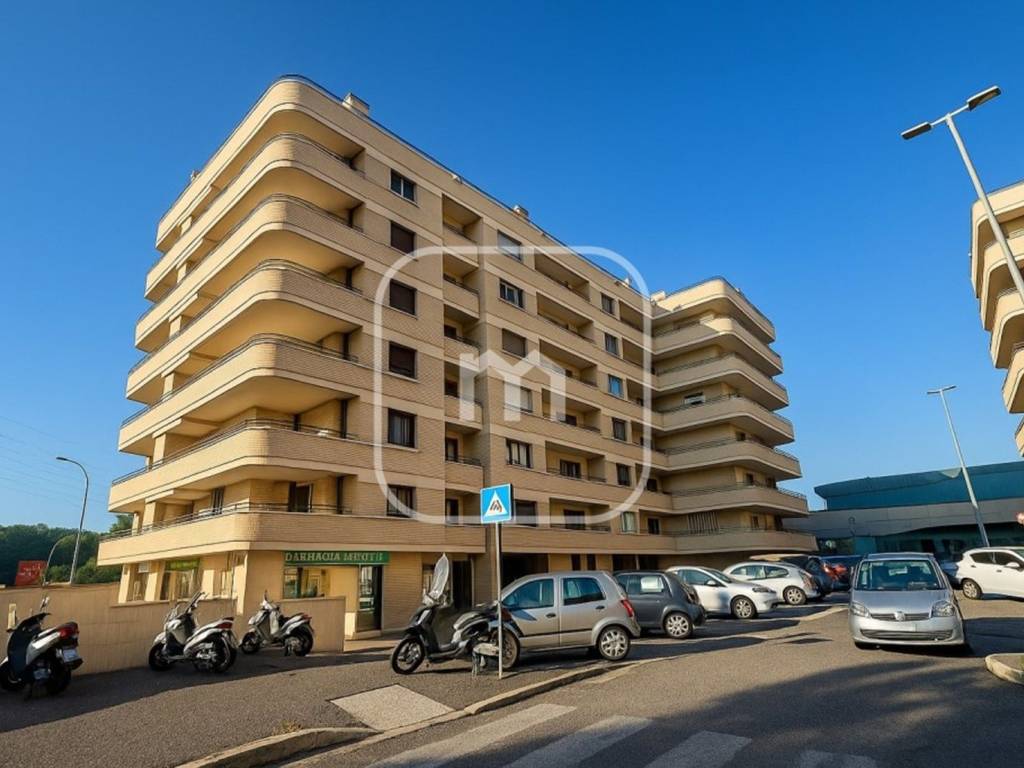 appartamento in vendita a Roma in zona Appio Claudio
