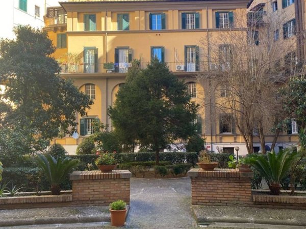 appartamento in vendita a Roma in zona Della Vittoria