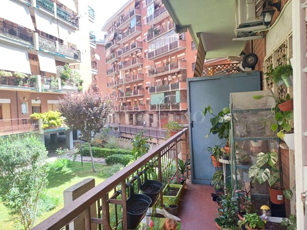 casa indipendente in vendita a Roma in zona Collatino