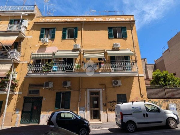 appartamento in vendita a Roma in zona Tuscolano