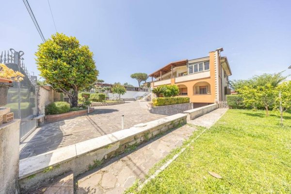 casa indipendente in vendita a Roma in zona Tor Vergata/Torrenova
