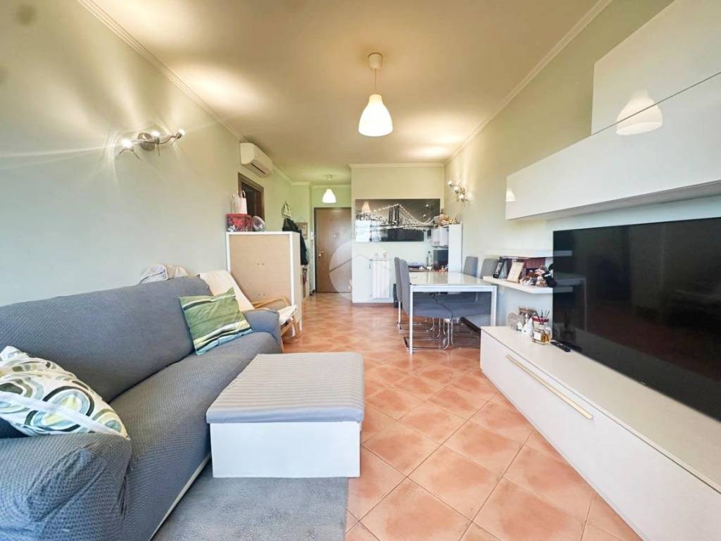 appartamento in vendita a Roma in zona Ponte di Nona