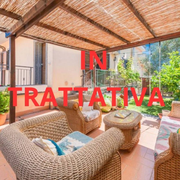 casa indipendente in vendita a Roma in zona Torrione Cerquetta
