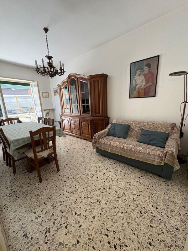 appartamento in vendita a Roma in zona Portuense