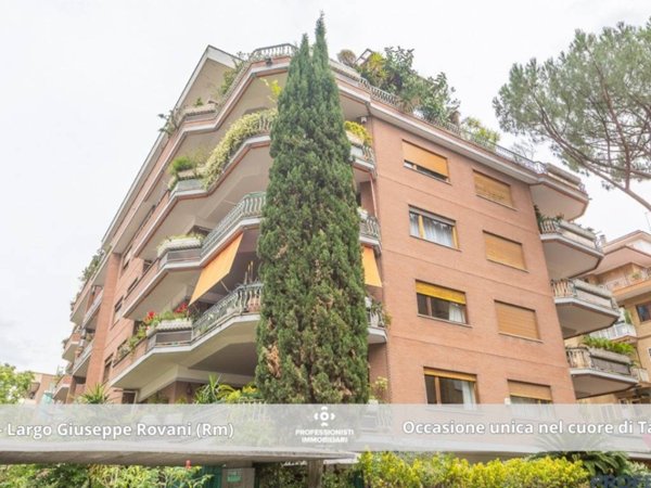 appartamento in vendita a Roma in zona Monte Sacro/Talenti