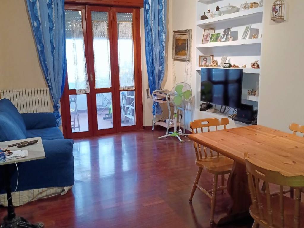 appartamento in vendita a Roma in zona Acilia