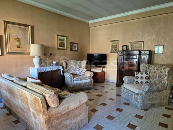 appartamento in vendita a Roma in zona Ardeatino