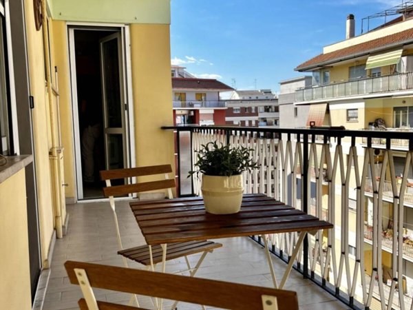 appartamento in vendita a Roma in zona Appio Claudio