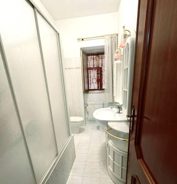 casa indipendente in vendita a Roma in zona Finocchio