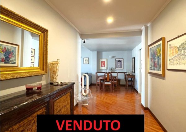 appartamento in vendita a Roma in zona Ostiense
