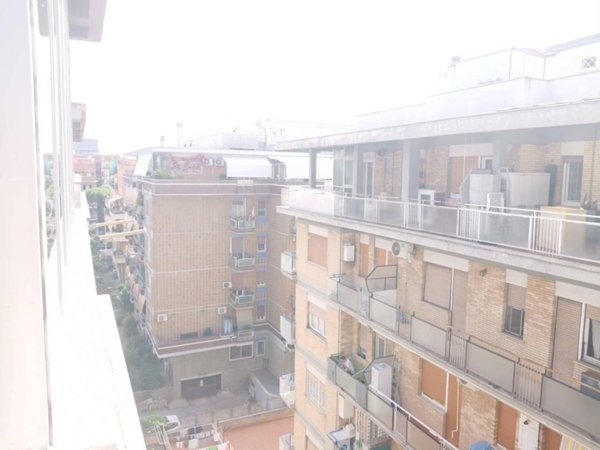 appartamento in vendita a Roma in zona Ostia
