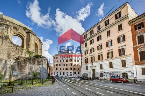 appartamento in vendita a Roma in zona Esquilino