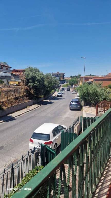 appartamento in vendita a Roma in zona Casal Morena