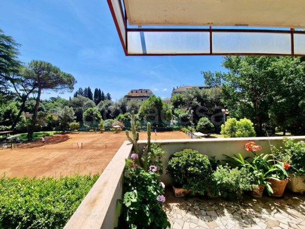 appartamento in vendita a Roma in zona Della Vittoria