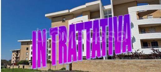 appartamento in vendita a Roma in zona Acilia