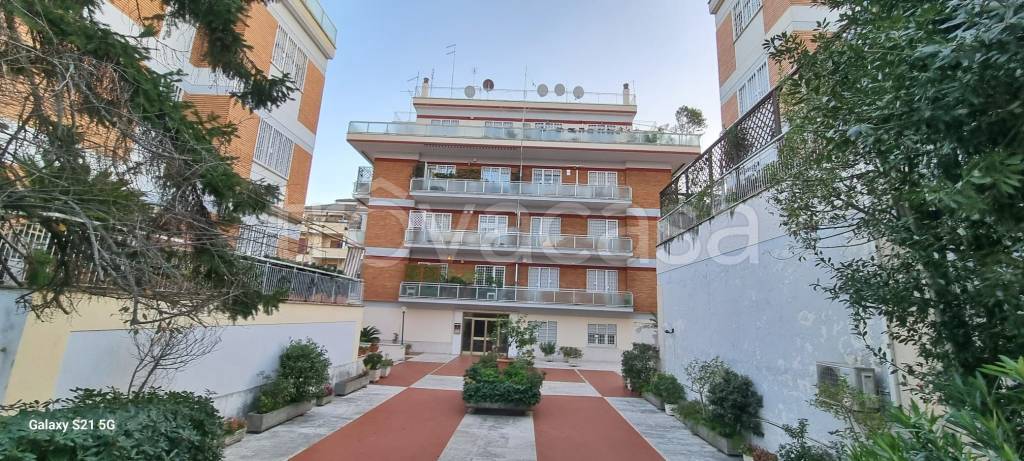 appartamento in vendita a Roma in zona Gianicolense